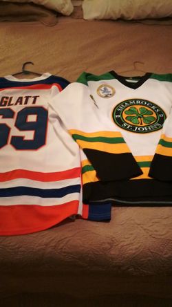 Doug the thug vs. Ross the Boss