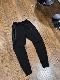 Nike Tech Black Joggers
