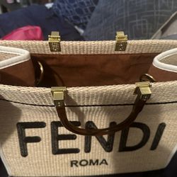 Fendi Straw Bag Women’s large Carry Bag 