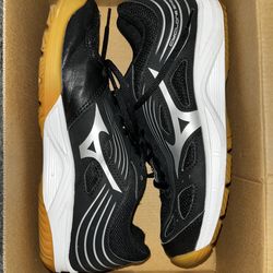 Mizuno Cyclone Speed 3 Womens Volleyball shoes 7.5