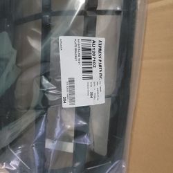 2018.2020 Front Inner Grill 