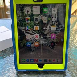 IPad  For Sale