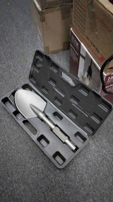 STARK HAMMER CLAY SPADE 