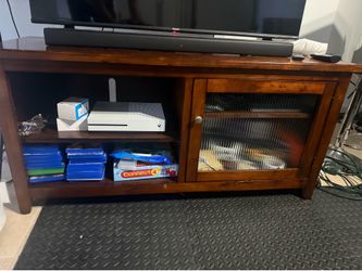 Solid Wood TV Stand with Storage – Sturdy & Clean