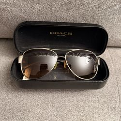 Coach Sunglasses Aviator Style Brown Color
