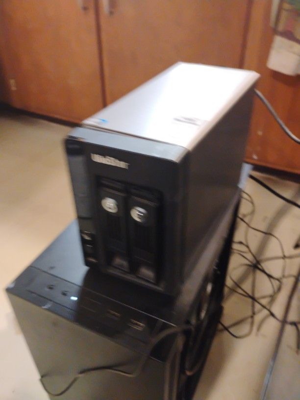 Vio Stor Network Video Recorder