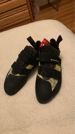 Five Ten Quantum VCS rock climbing shoes