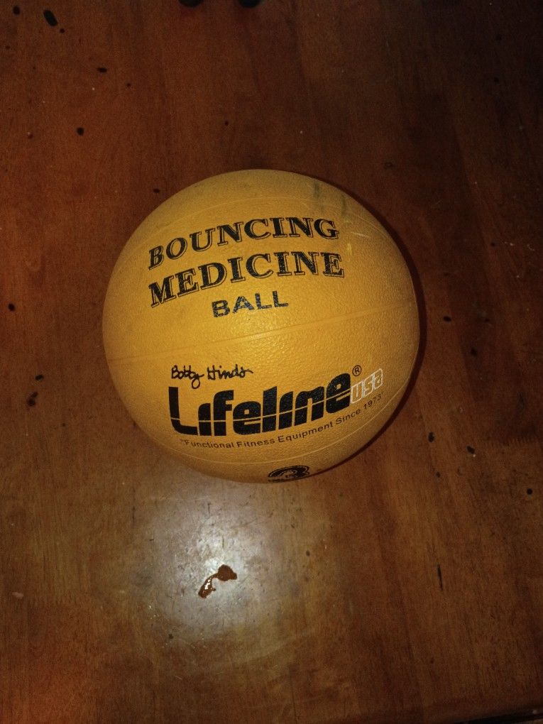 Bouncing Medicine Ball