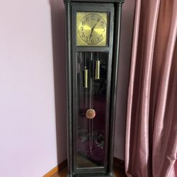 Antique Grandfather Clock 