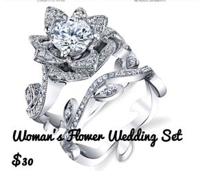 Woman’s wedding set
