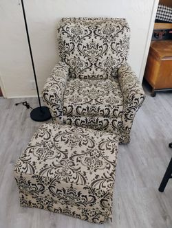 Rocking Glider Chairs and Lamp