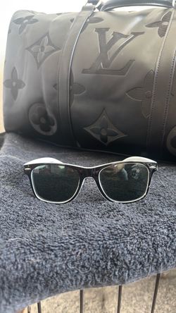 Ray-Ban Wayfarer Sunglasses Black
