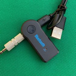 Bluetooth Car Aux Audio Stereo Music Adapter Receiver Transmitter 3.5mm 
