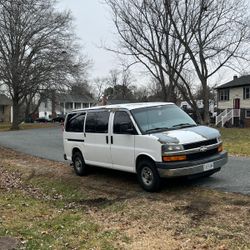Chevrolet Express 3500