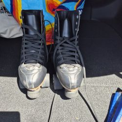 Roller Skates Size 7 W