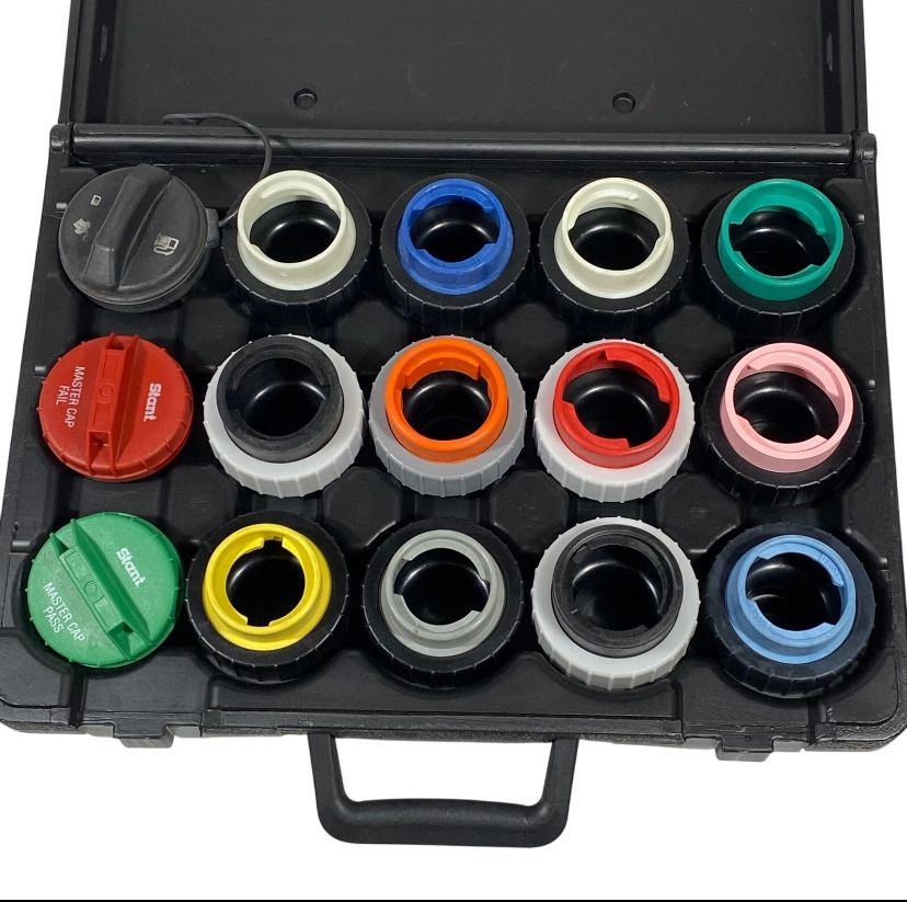 Stant Fuel Cap Testing Adapters Set 15 Pieces Hard Case Kit Used