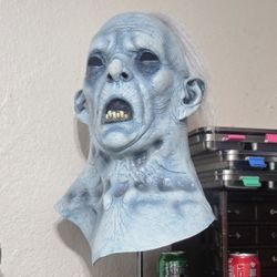 Full Head And Shoulders Vintage Halloween Mask