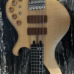 Maruszczyks Frog Omega 5a Flamed Maple