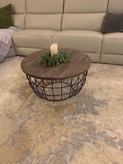 Coffee table round