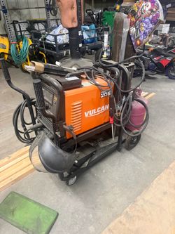 Welder Vulcan 205