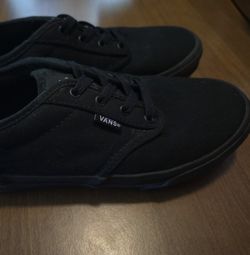 VANS Atwood Sneakers, Youth 4.5, NWOB
