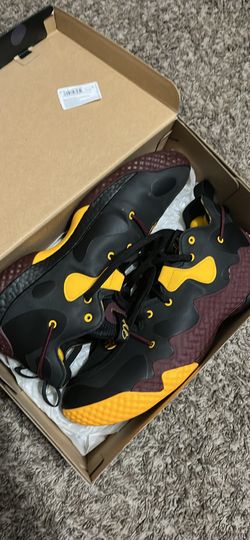 SM Hardens Volume 6 Size 13