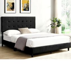 Brand New Black King Size Bed Frame With New Mattress/Free Delivery 