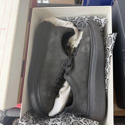 Alexander Mcqueens Size 10