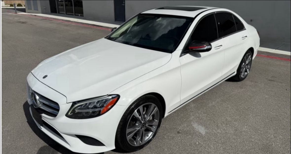 2019 Mercedes Benz C 300