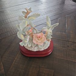 Vintage Music Box - Hummingbirds