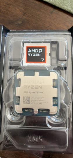 AMD Ryzen 7 9700X