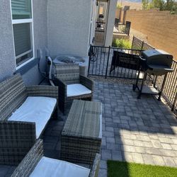 Patio Set Barbecue Pit