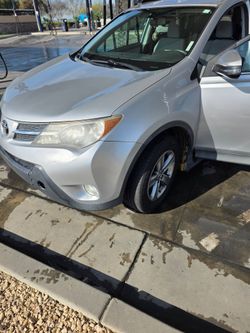2015 Rave4 toyota