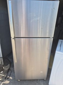Modern Stainless Steel Top-Freezer Refrigerator