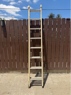 LOUISVILLE 16FT EXTENSION LADDER