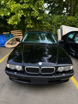 2002 BMW 7 Series