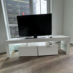 Tv and tv stand 