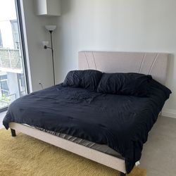 12” Gel Memory Foam King Mattress w/ Frame – Like New