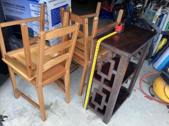 4 chairs and table