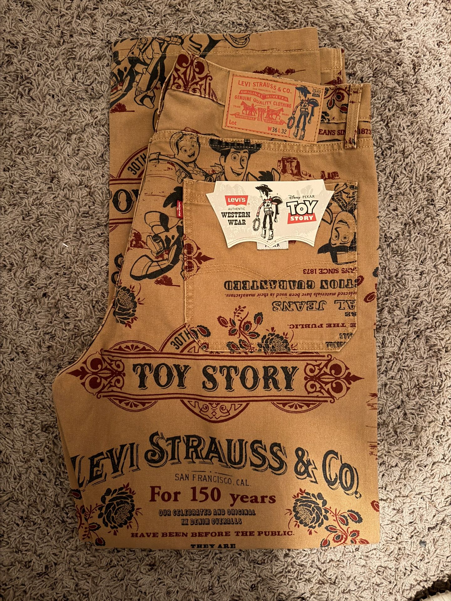 Toy Story EXCLUSIVE LEVIS 36x32