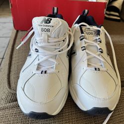 New Balance Men’s Gym Shoes Wide 10.5