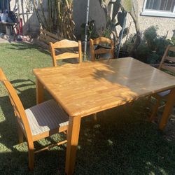 Dinning Table With 6 Chairs - Comedor Con 6 Sillas