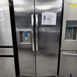 FRIGIDAIRE SIDE BY SIDE REFRIGERATOR  WITH 1YEAR WARRANTY  /1 AÑO DE GARANTIA POR ESCRITO 