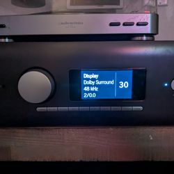 Arcam AVR20 receiver