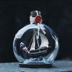 POP MART Hirono Freedom Island Wood Brown Drift Bottle Ornament Limited Edition