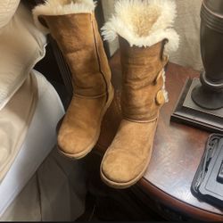 Ugg Boots Zize 8 Great Shape