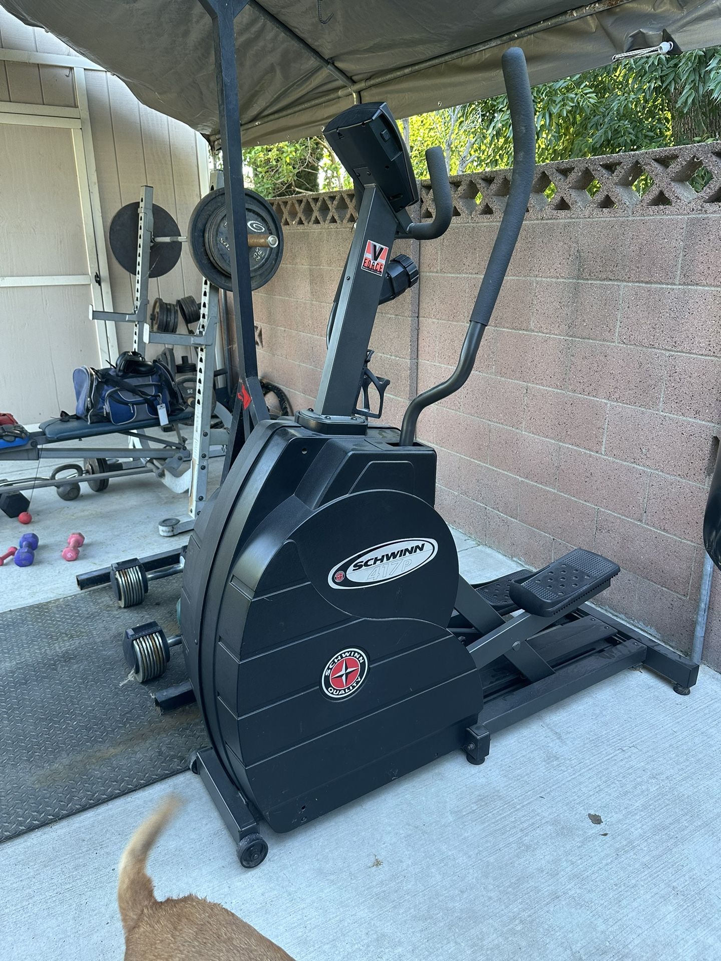 Schwinn Elliptical 417p for Sale in Downey CA OfferUp