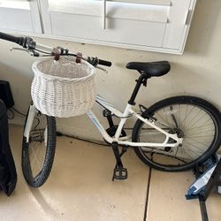 Specialized Bike 24 Inches  $175 Cash 