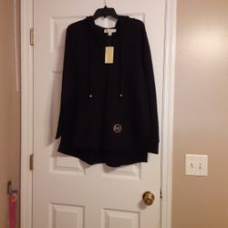 Michael Kors Hoodie Sweater Size 1X Black & Gold