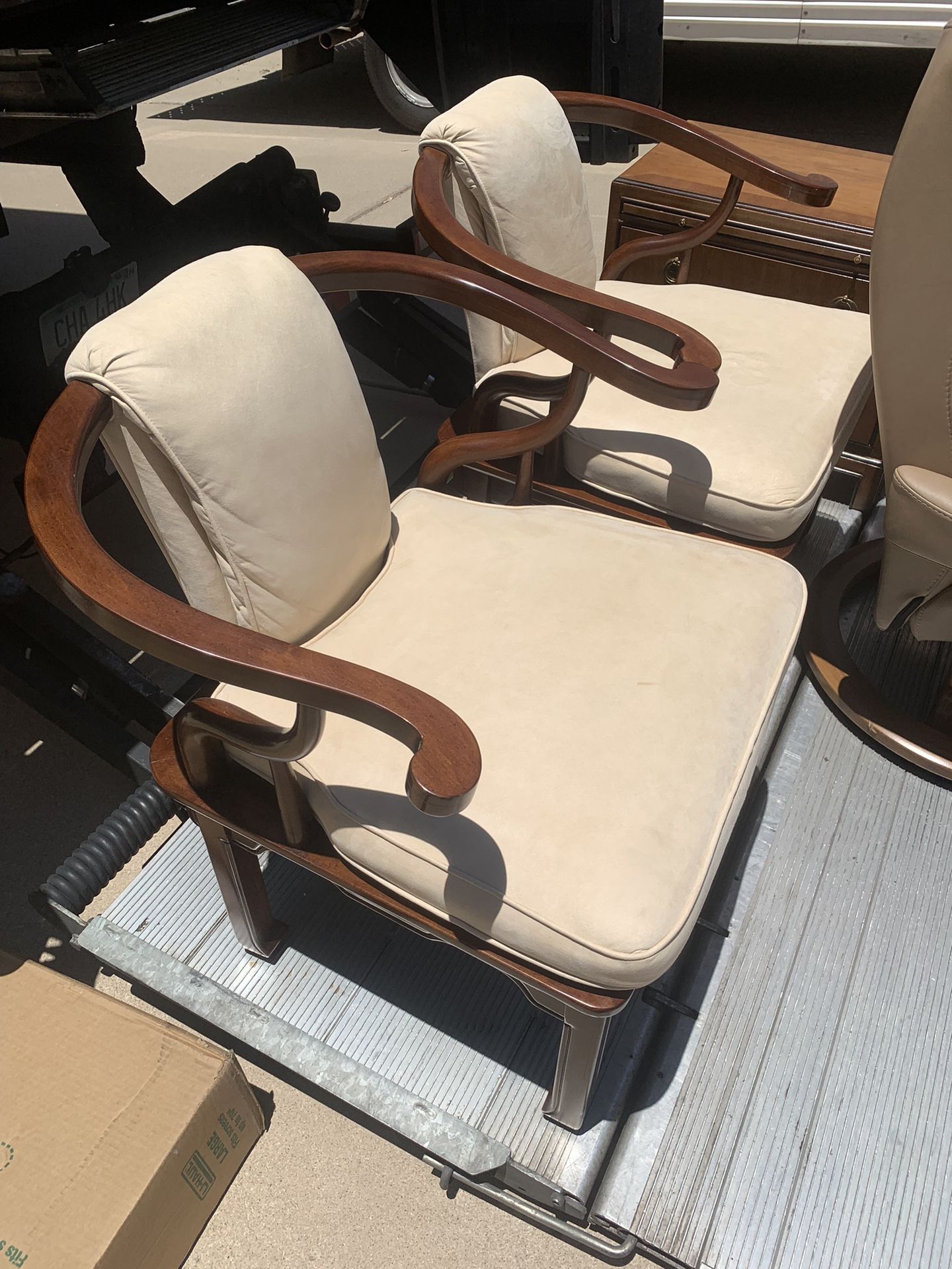 Heritage Custom Chairs,All Products : American Fashion Style Bags On Sale